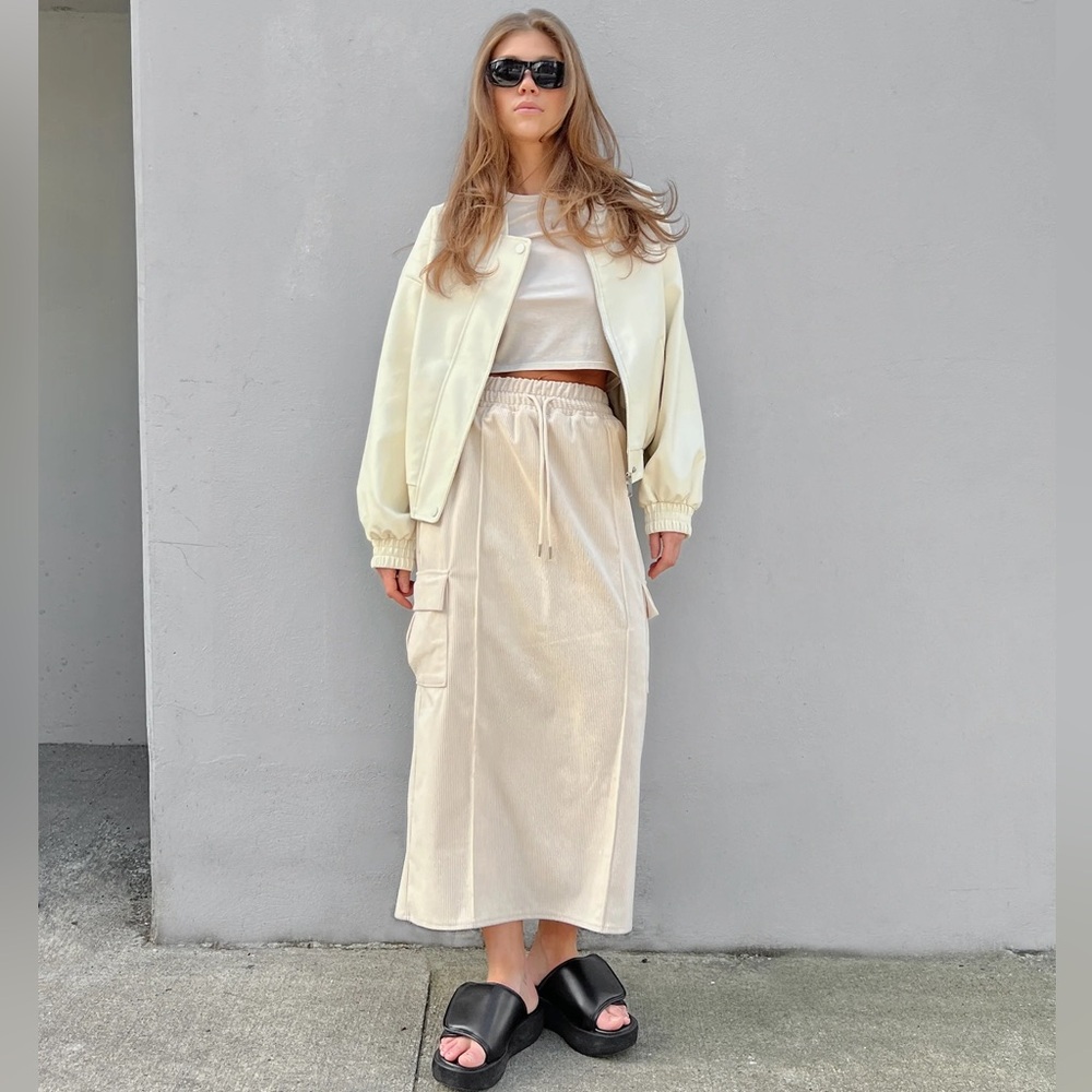 Oak & Fort MIDI CORDUROY CARGO SKIRT - NOWT